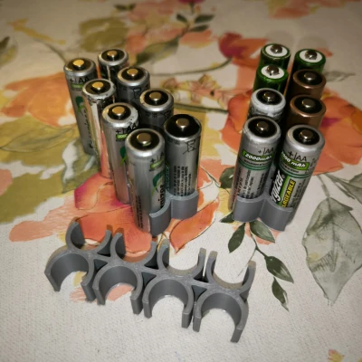 Hộp Đựng Pin AA