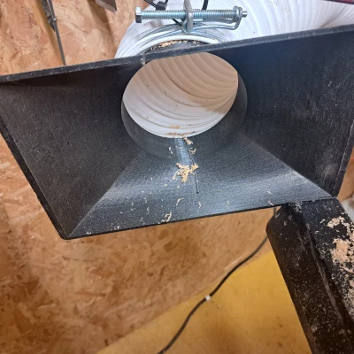 Mui hút bụi cho máy tiện