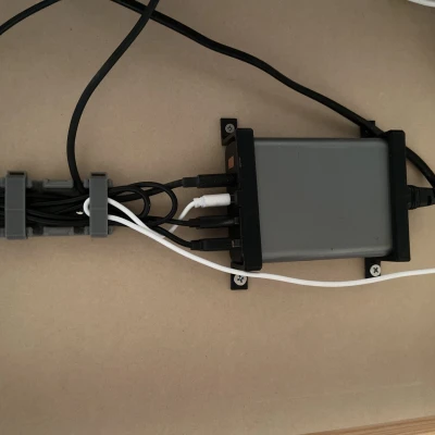 Giá đỡ nguồn điện mặt phẳng