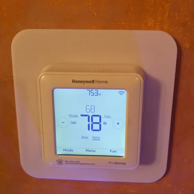 Tấm ốp tường lớn cho bộ điều nhiệt Honeywell dòng T / Nắp che