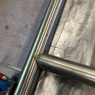 Khuôn Cắt Ống 90° Chữ T