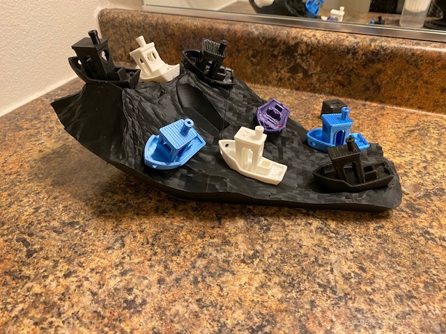 Giá đỡ/Kệ trưng bày Benchy