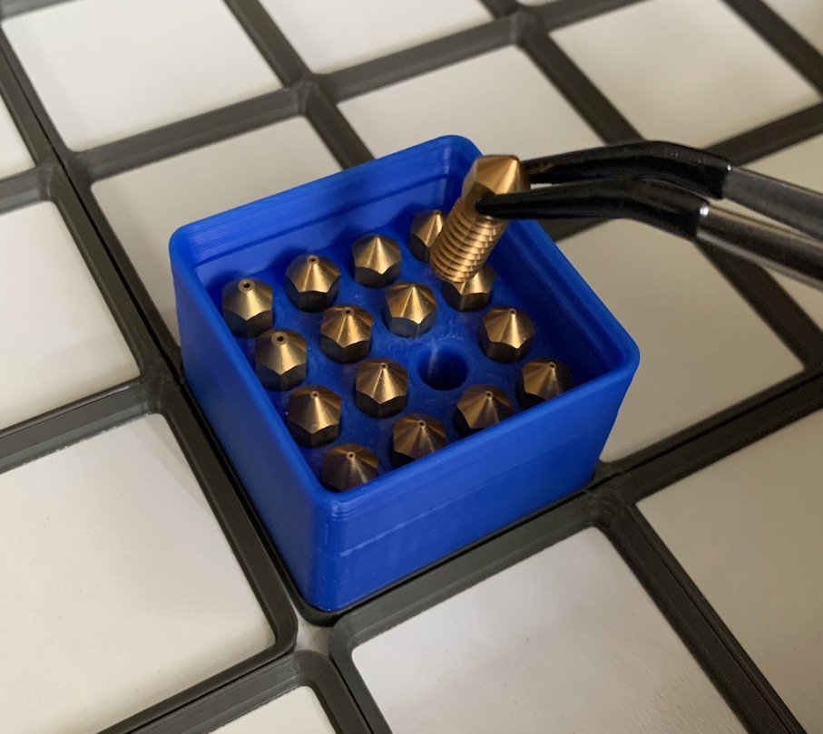 Hộp Đựng Đầu Phun Gridfinity (Ankermake, Volcano, Mk6, Mk8)