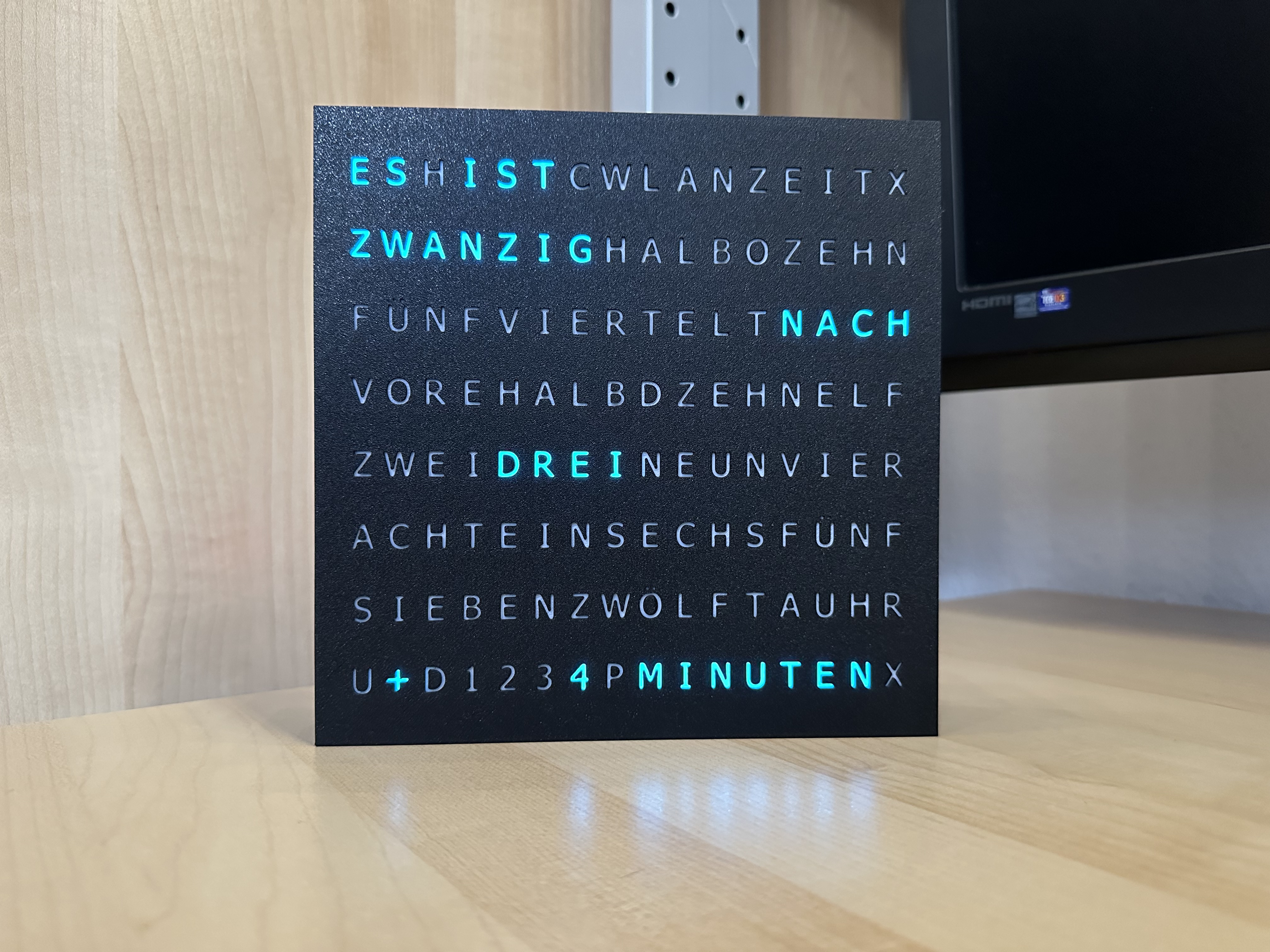 WordClock 16x8 LED matrix (2023-V2)