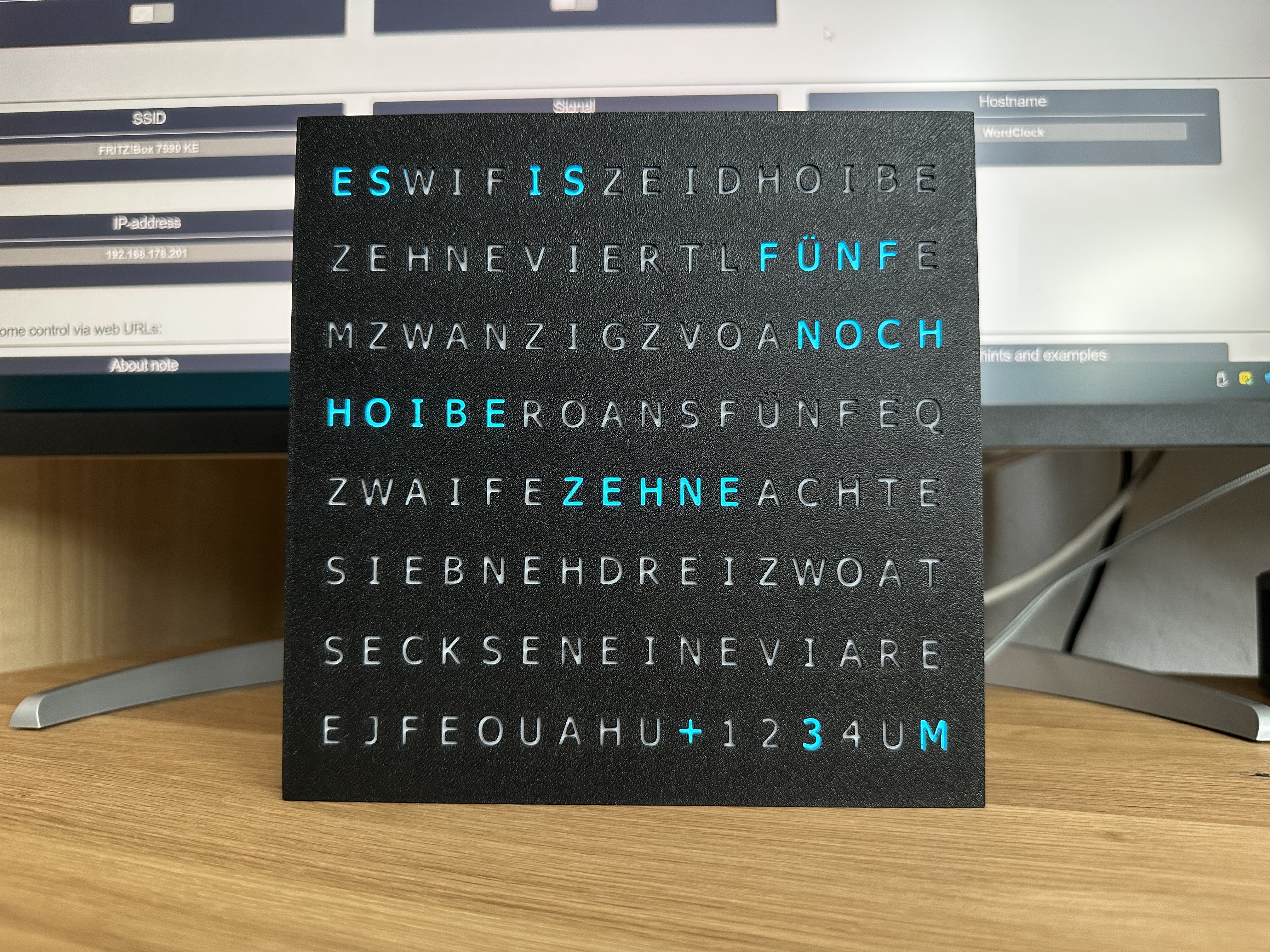 WordClock 16x8 LED matrix (2023-V2)