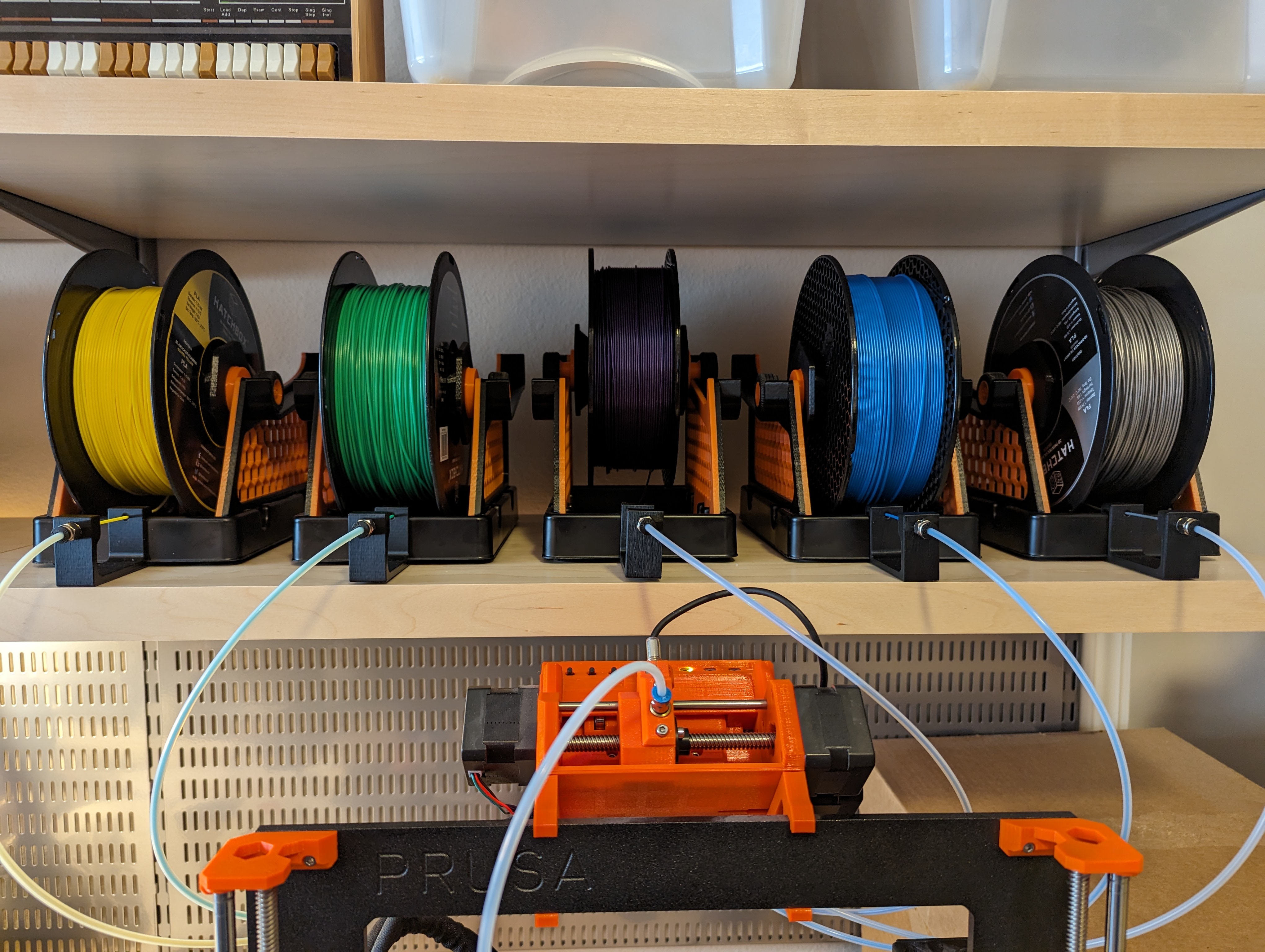 Giá Đỡ Cuộn Filament Tự Cuốn Lặng Lẽ Theo Trọng Lực