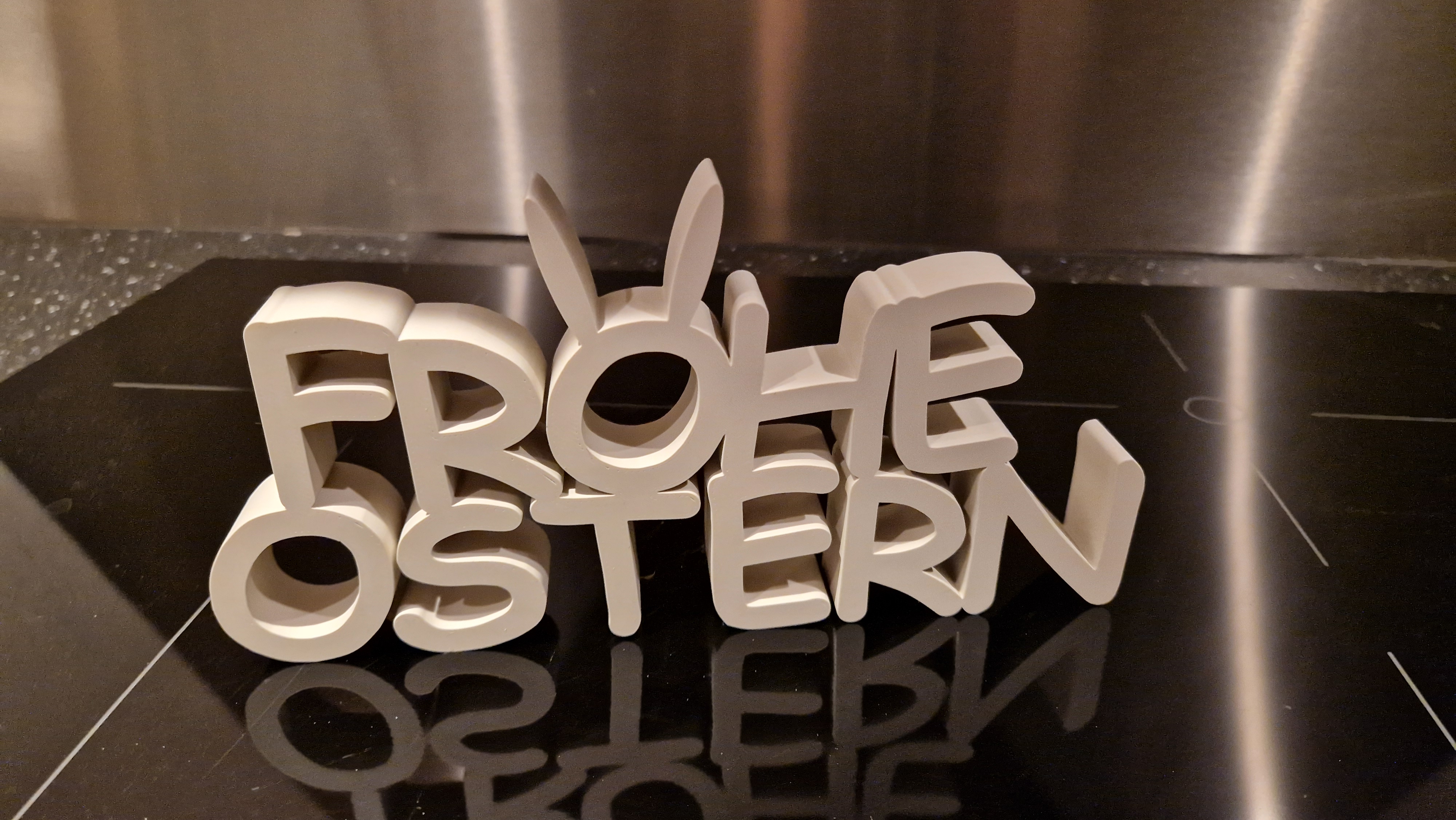 Chữ "Chúc Mừng Lễ Phục Sinh"