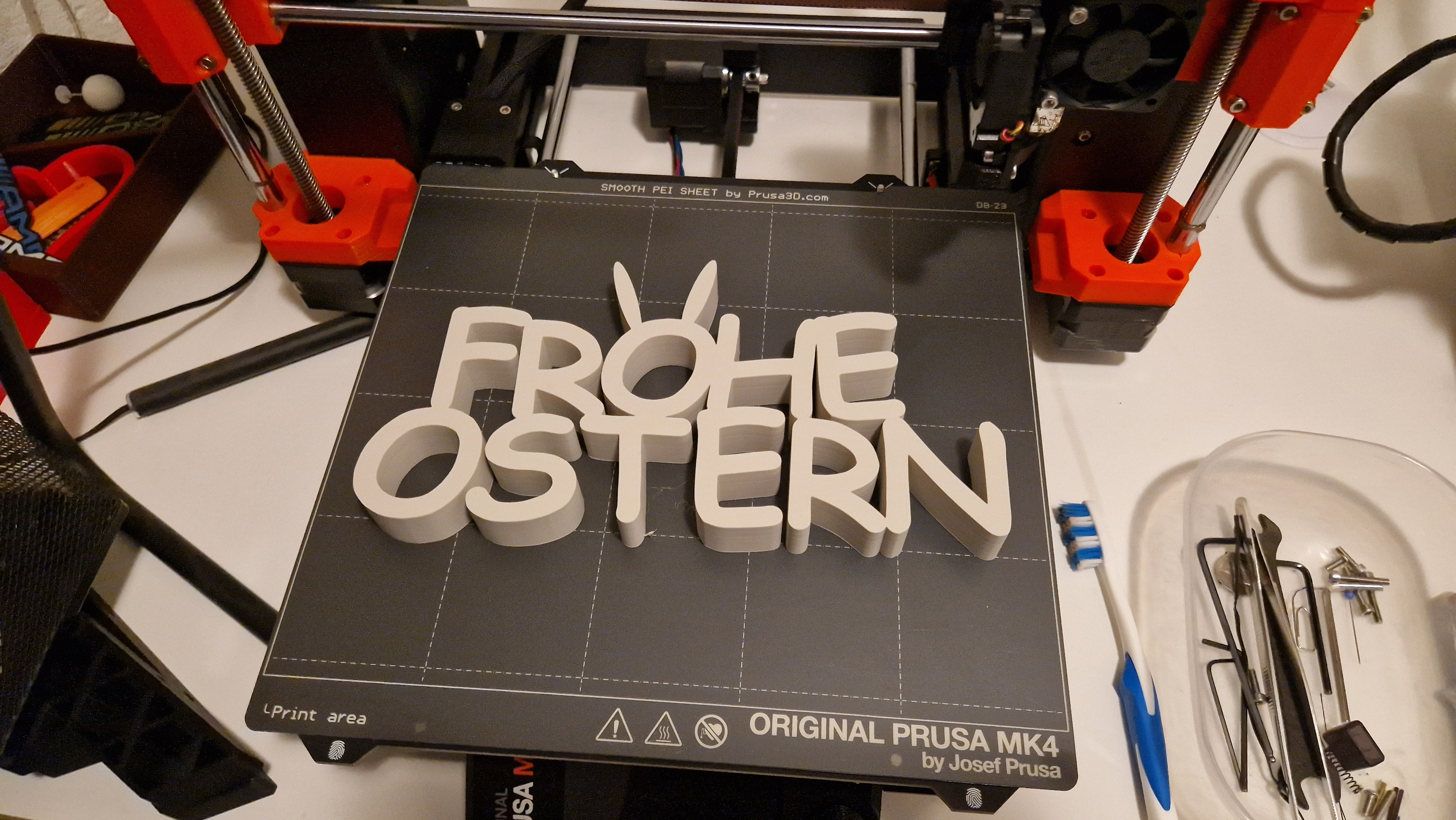 Chữ "Chúc Mừng Lễ Phục Sinh"