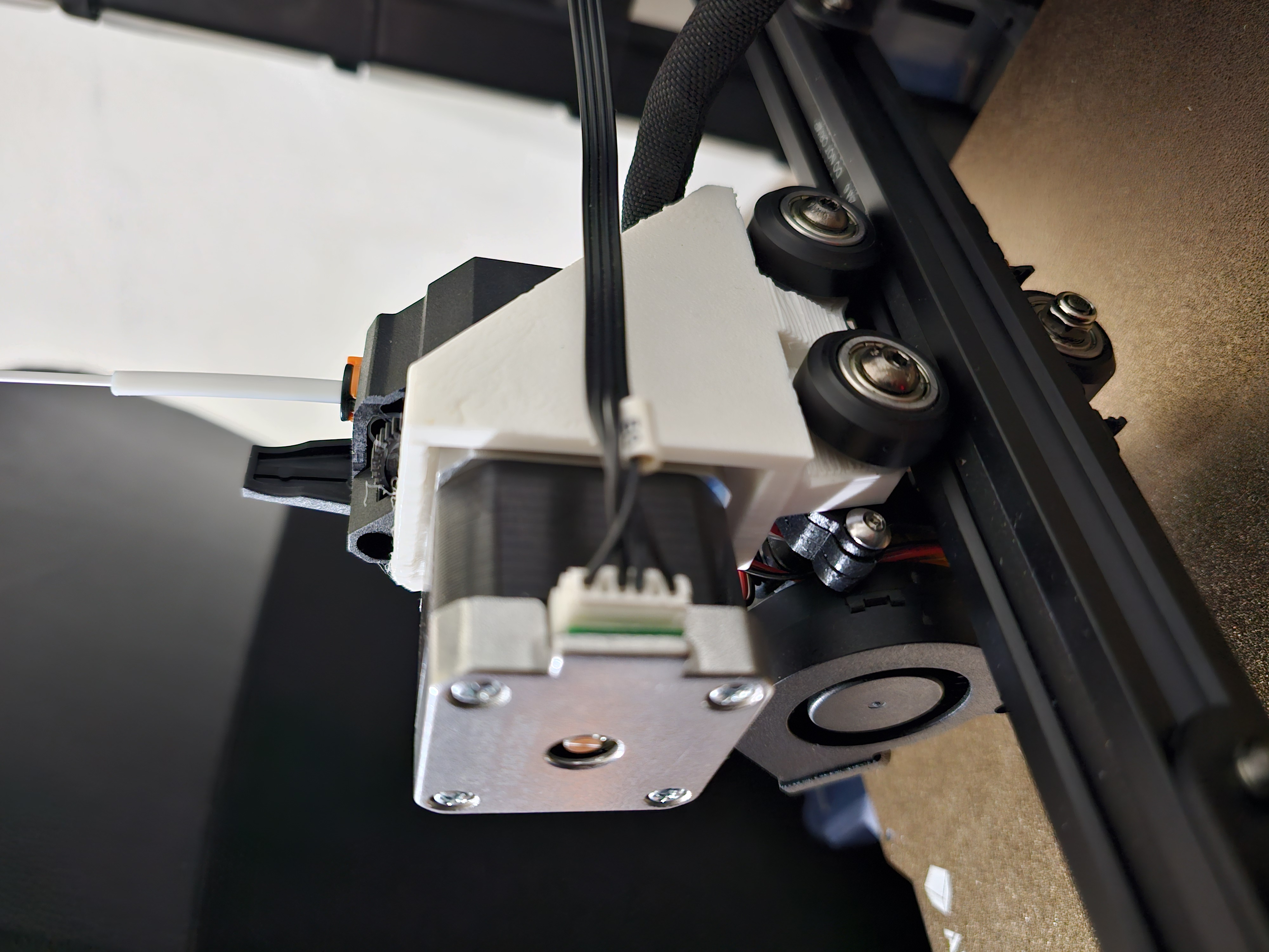 Mô hình dẫn động trực tiếp BMG/DDB cho Kobra Go