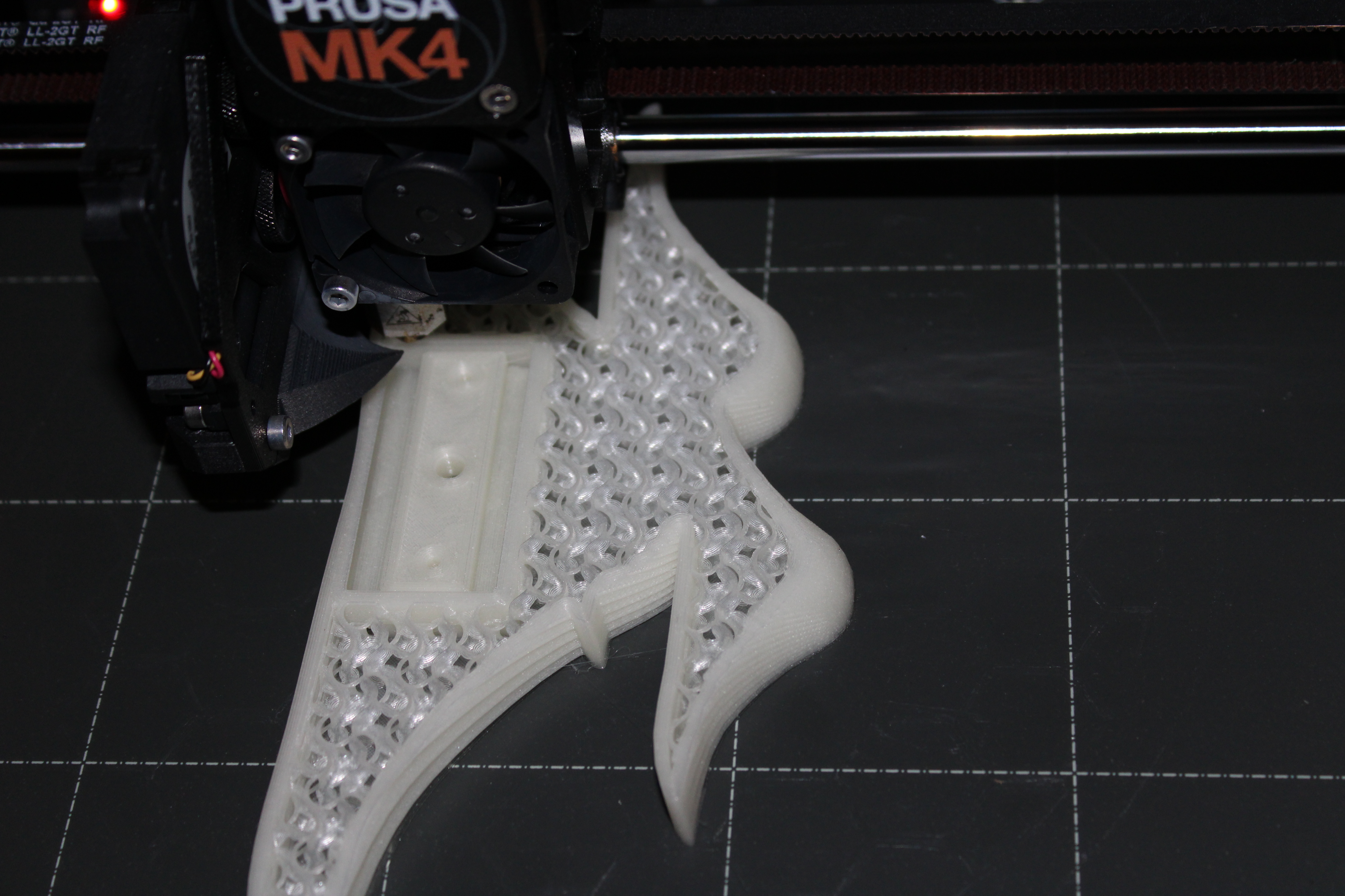 Kệ Nấm có giá đỡ tường chắc chắn | Kệ Nấm