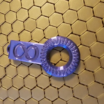 Móc khóa tròn có hoa văn