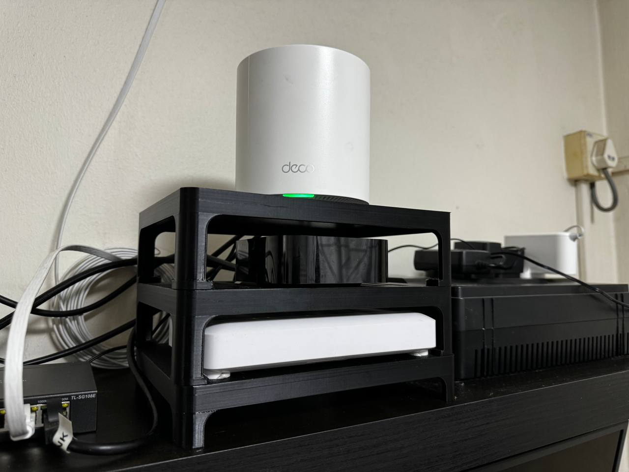 Kệ Mini Nam Châm Xếp Chồng (cho Router/Modem/Switch)