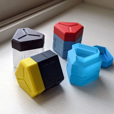 Hộp Đựng Đồ Có Nắp Đậy Dạng Gài