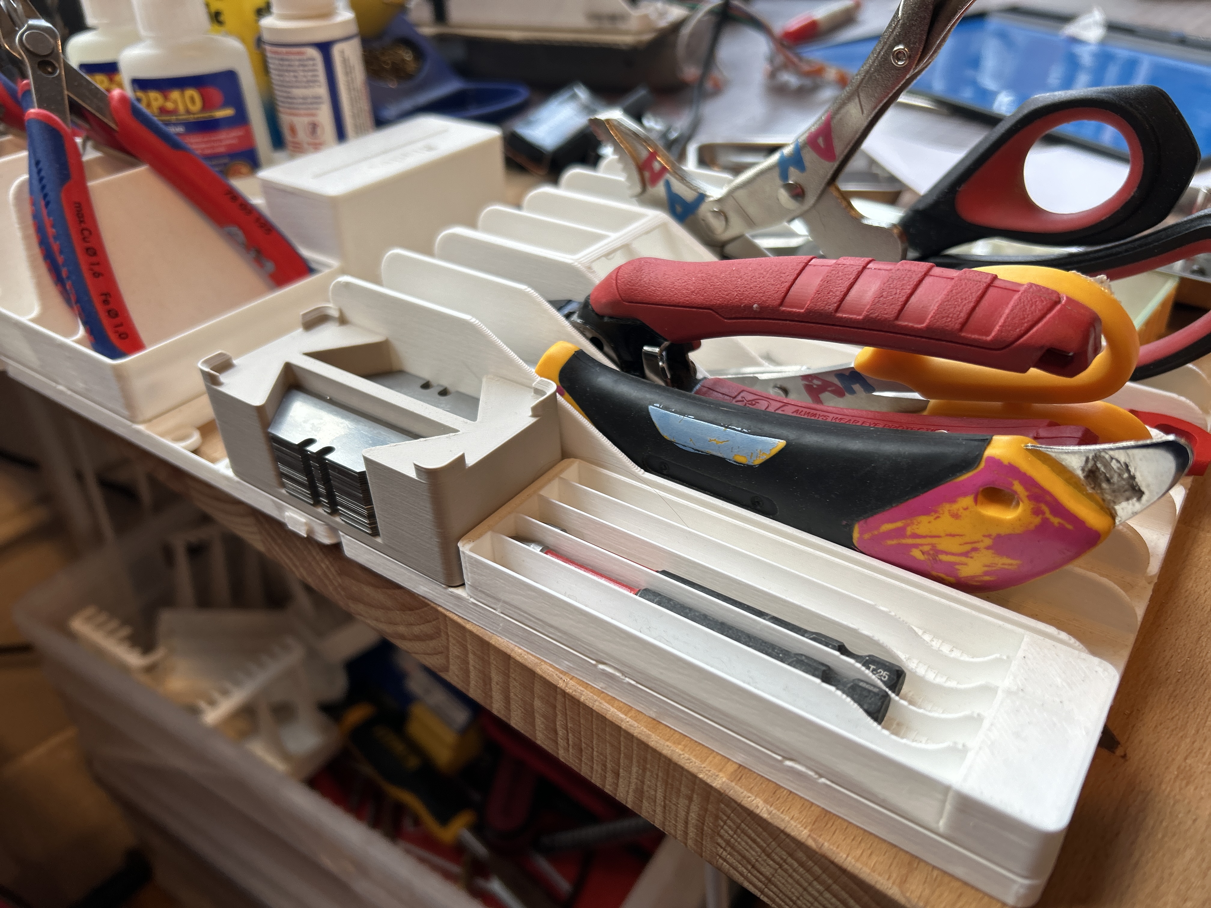 Module Lưu Trữ Lưỡi Dao Tiện Ích Gridfinity [v2]