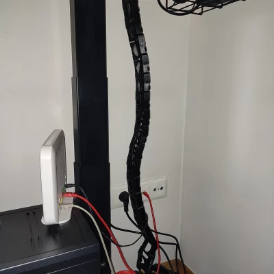 Dây Xích Quản Lý Cáp Cho Bàn Đứng