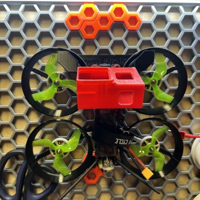 Kệ Drone Cho Tường Tổ Ong