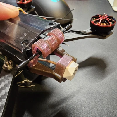 Giá đỡ ăng-ten T Tiny Trainer HD