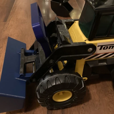 Lưỡi và Tay Cầm Xe Ủi Tonka