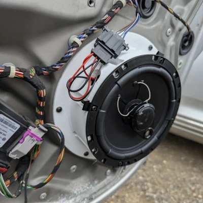 Adapter Loa Trước Cho Volkswagen Golf / Skoda Octavia