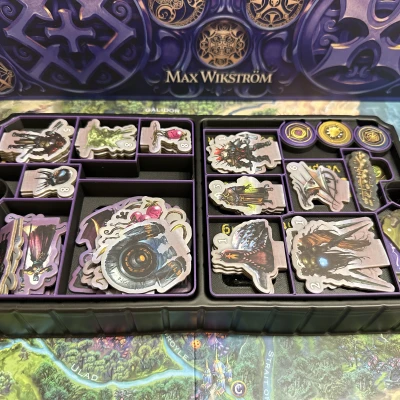 Khay Đựng Standee Agemonia - Cho Bản In Lần 2