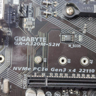 Tấm chắn IO Gigabyte GA-A320M-S2H