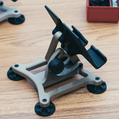 Chân đế điện thoại - Phong cách Công nghiệp