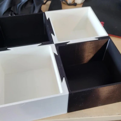 Chậu Hoa Nối Lại Được