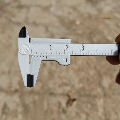 Móc Khóa Thước Cặp Mini