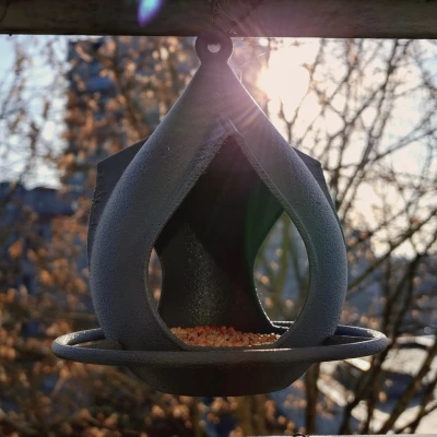 Máng Ăn Cho Chim Hình Giọt Nước