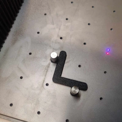 Khuôn Góc XTOOL F1 Ultra Siêu Cấp Có Lỗ Vít Lệch