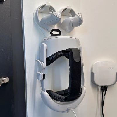 Giá Treo Tường Oculus Quest 2