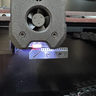 (Phiên bản mới!) Bộ đỗ vòi phun gắn ray dẫn động có thể điều chỉnh, cọ rửa silicone cho Voron (2.4/Trident)