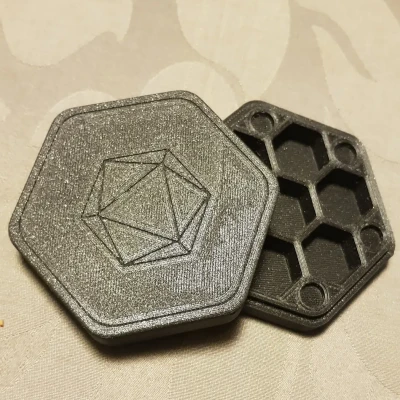 Hộp Đựng Xúc Xắc Lục Giác Cho D&D