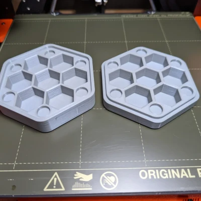 Hộp Đựng Xúc Xắc Lục Giác Cho D&D