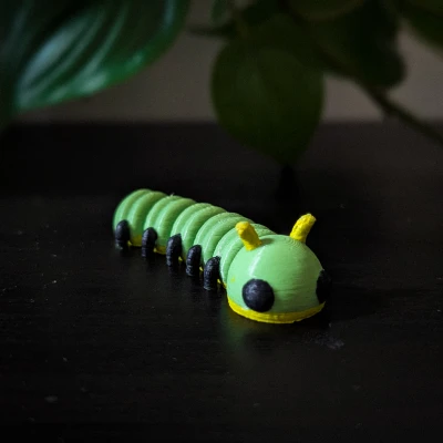 Móc Khóa Sâu Rô-bốt Dẻo