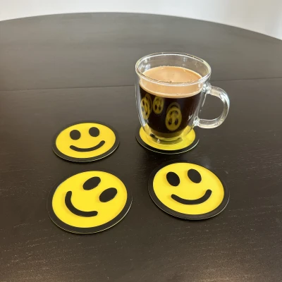 Đế Lót Ly Hình Emoji Cười - Thêm đế mút...hay không cũng được hen :-)