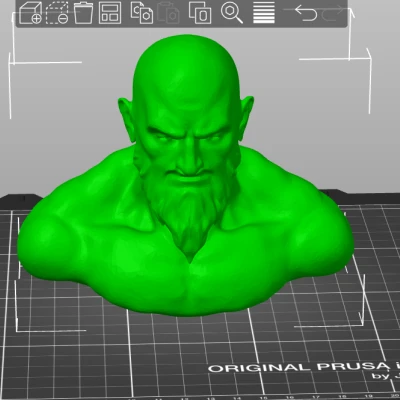 Tượng bán thân Kratos