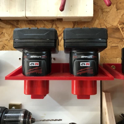 Khay Đựng Pin Milwaukee M12 Phiên Bản Mới - Phiên Bản 5!