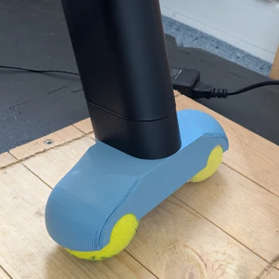 Chân đế Rocker Zwift Ride Trước