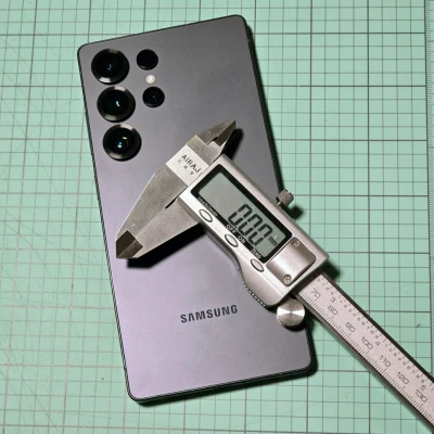 Mô hình Samsung Galaxy S25 Ultra