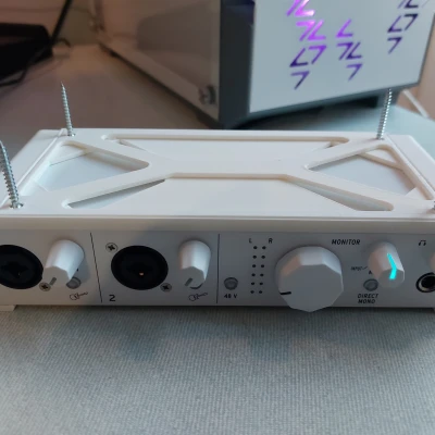 Giá đỡ dưới bàn cho Arturia Minifuse 2