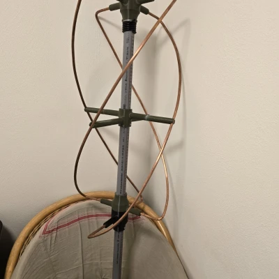 Ăng-ten QFH 137,5 MHz