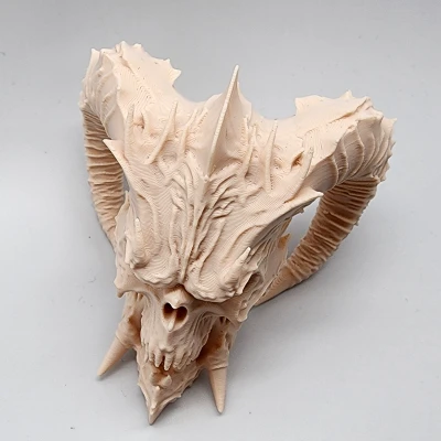 Đầu Lâu Quỷ Sừng Lớn