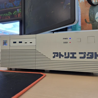 Vỏ Máy Tính Mini-ITX Phong Cách Retro