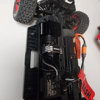 Giá đỡ quạt 30 mm cho Arrma Mojave Grom