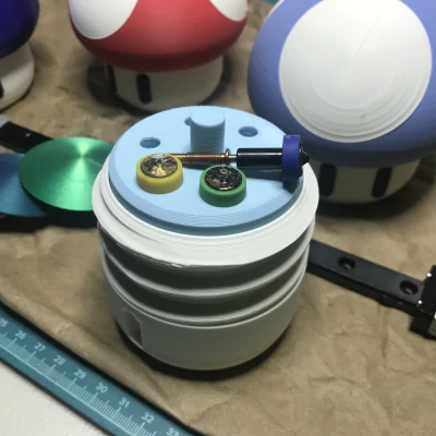 Chỗ cất đầu phun Revo cho hộp nấm