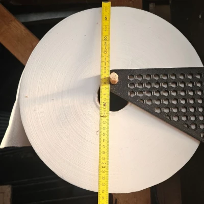 Chân đế giữ giấy lau cuộn tối đa 380 mm