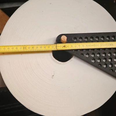 Chân đế giữ giấy lau cuộn tối đa 380 mm