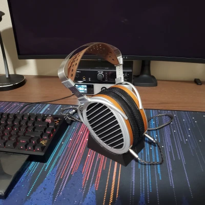 Chân đế Hifiman HE cho tai nghe Arya, HE1000, Jade (có đệm Dekoni)