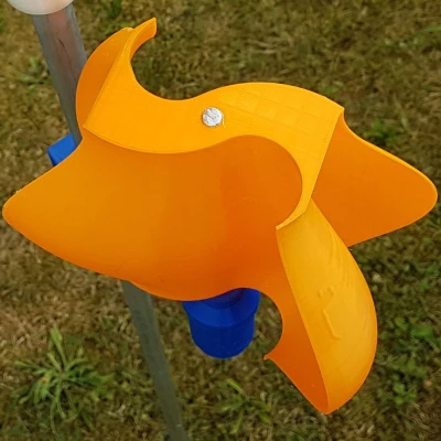 Biến thể Cối Xay Gió Trục Dọc Ugrinsky